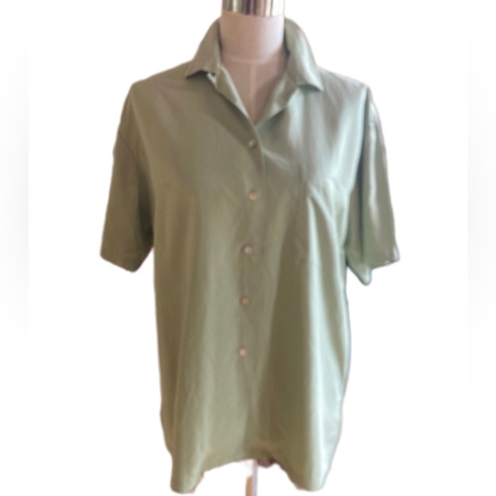 Preview Collection Womens light sage silk Short Sleeve Top Size S